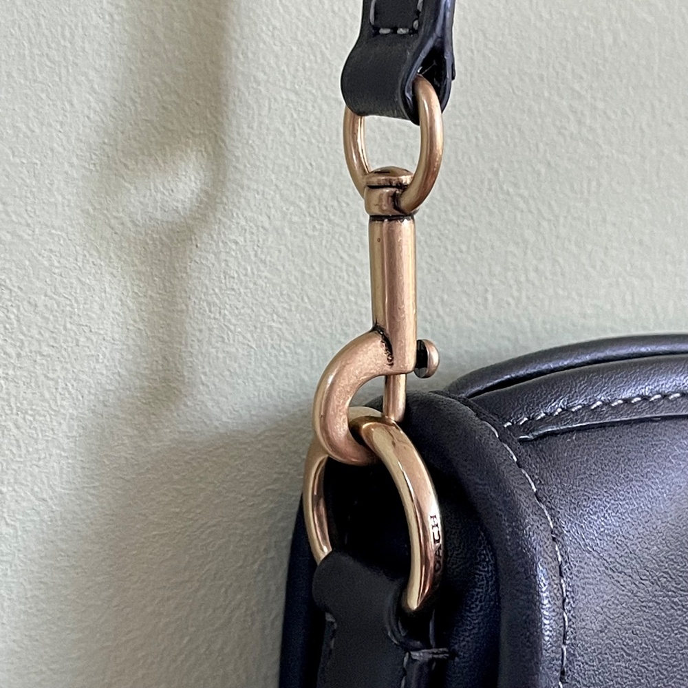 COACH Originals Quinn Convertible Crossbody Black Glovetan Leather Style C2767 - Picture 7 of 14